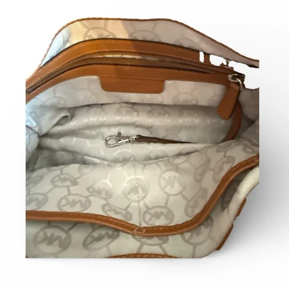 Michael Kors Hamiton Leather Satchel-EUC - Picture 7 of 8